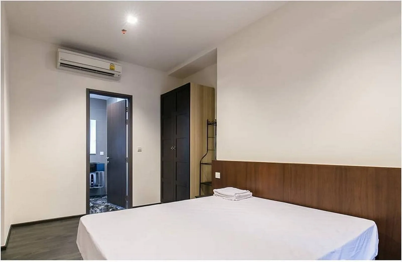 Edge Sukhumvit 23 — photo 5