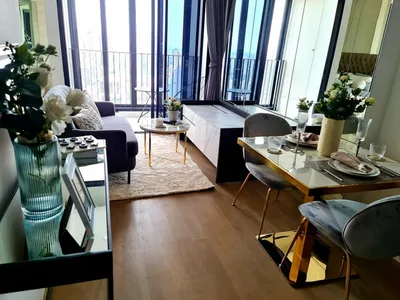 Ashton Chula - Silom