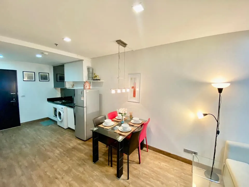 Sky Walk Condominium — photo 5
