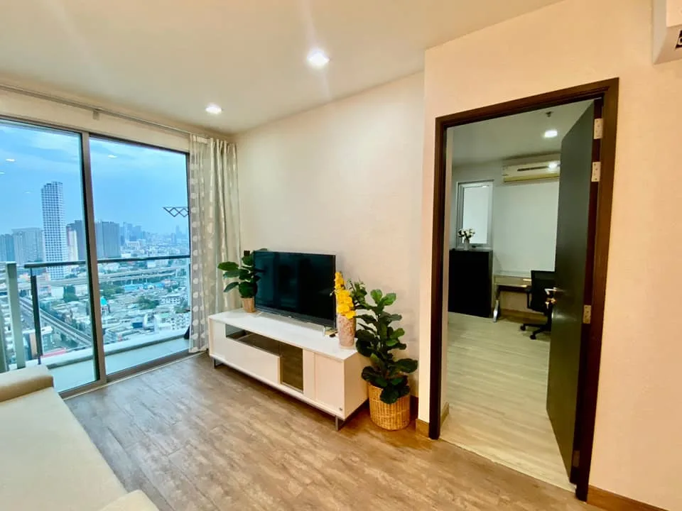 Sky Walk Condominium — photo 6