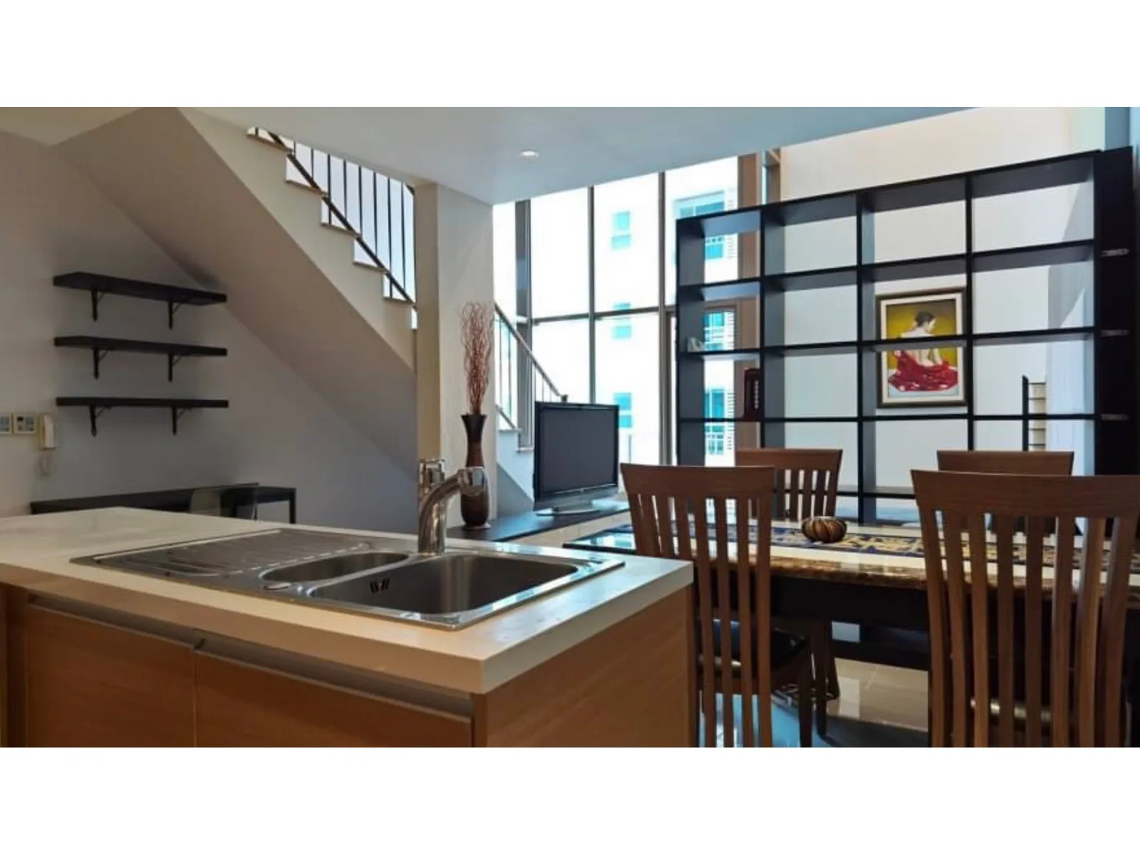 The Emporio Place — photo 4