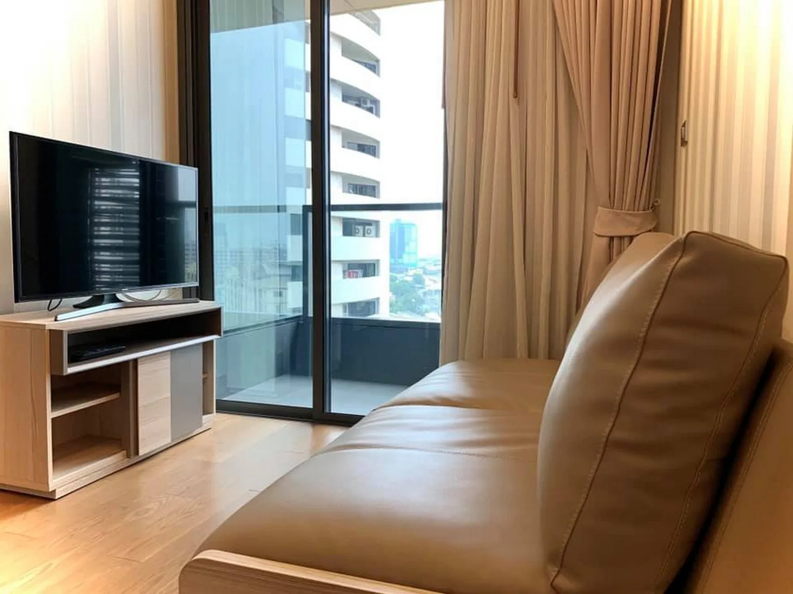 The Lumpini 24 — photo 1
