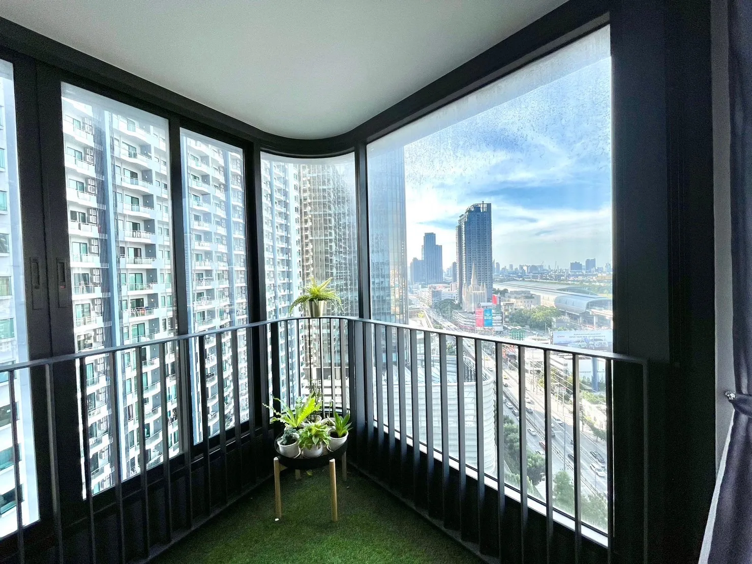Ideo Mobi Asoke — photo 4
