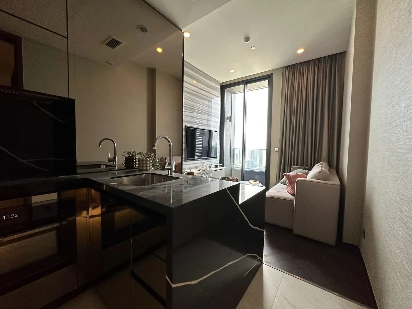 The Esse Sukhumvit 36 — photo 3