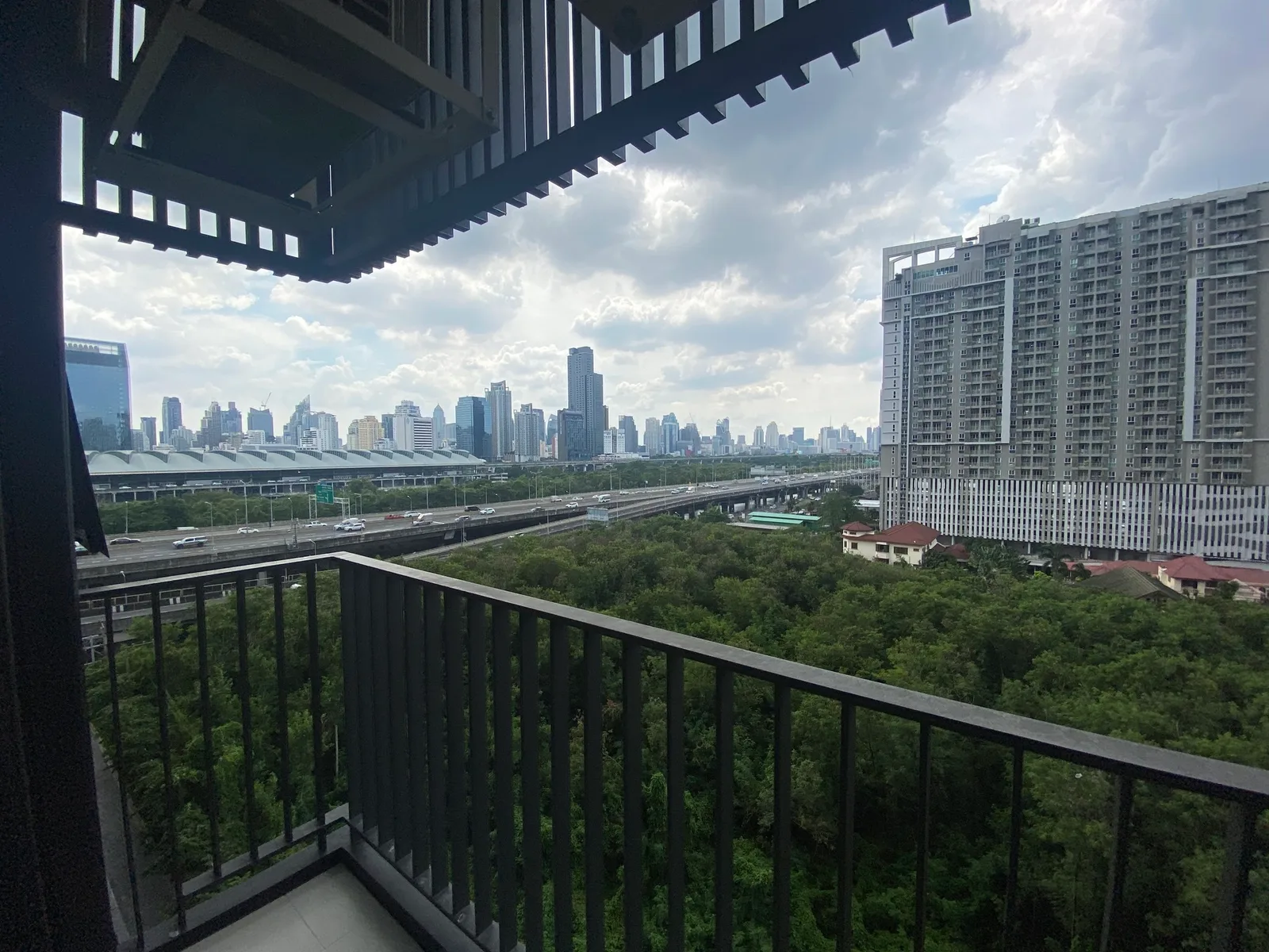 Life Asoke Hype — photo 10