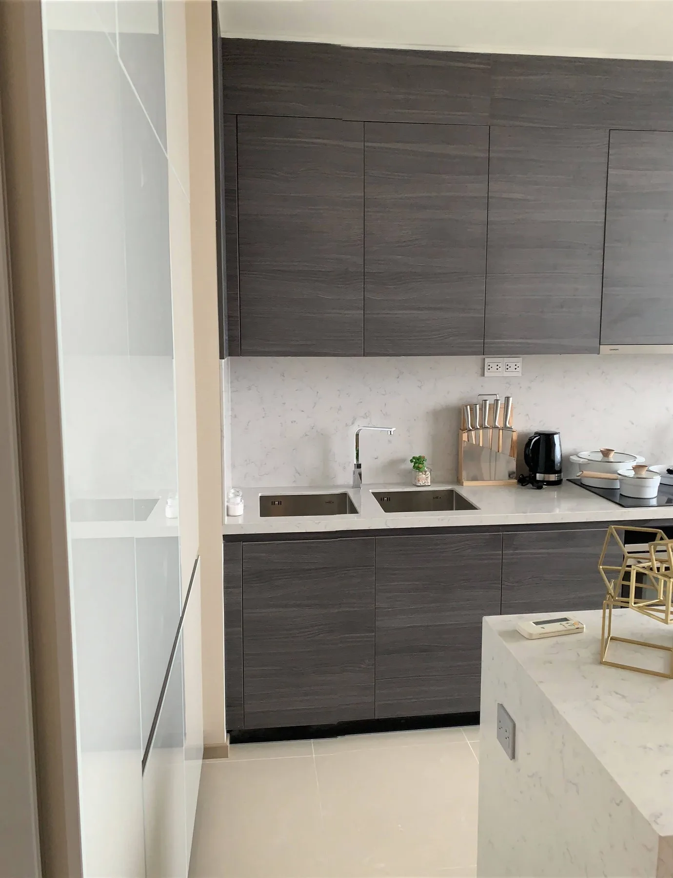 The Esse Asoke — photo 4