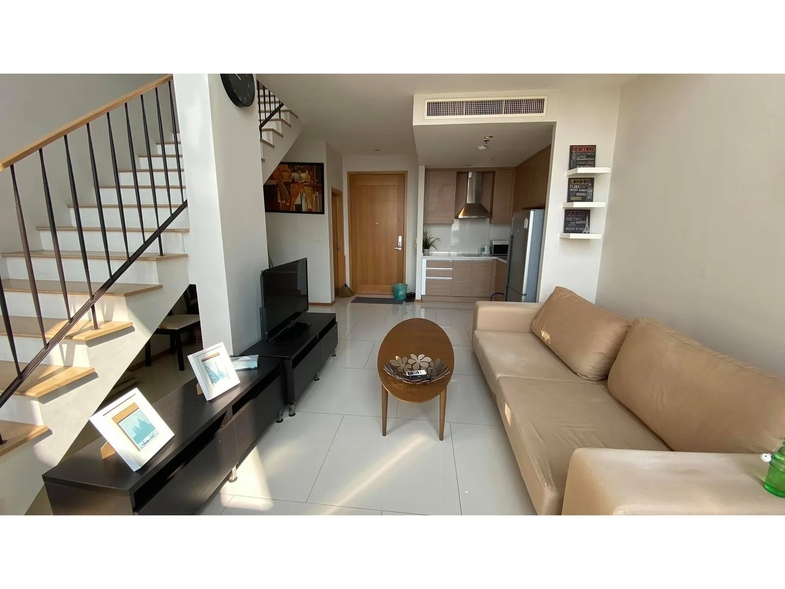 The Emporio Place — photo 2