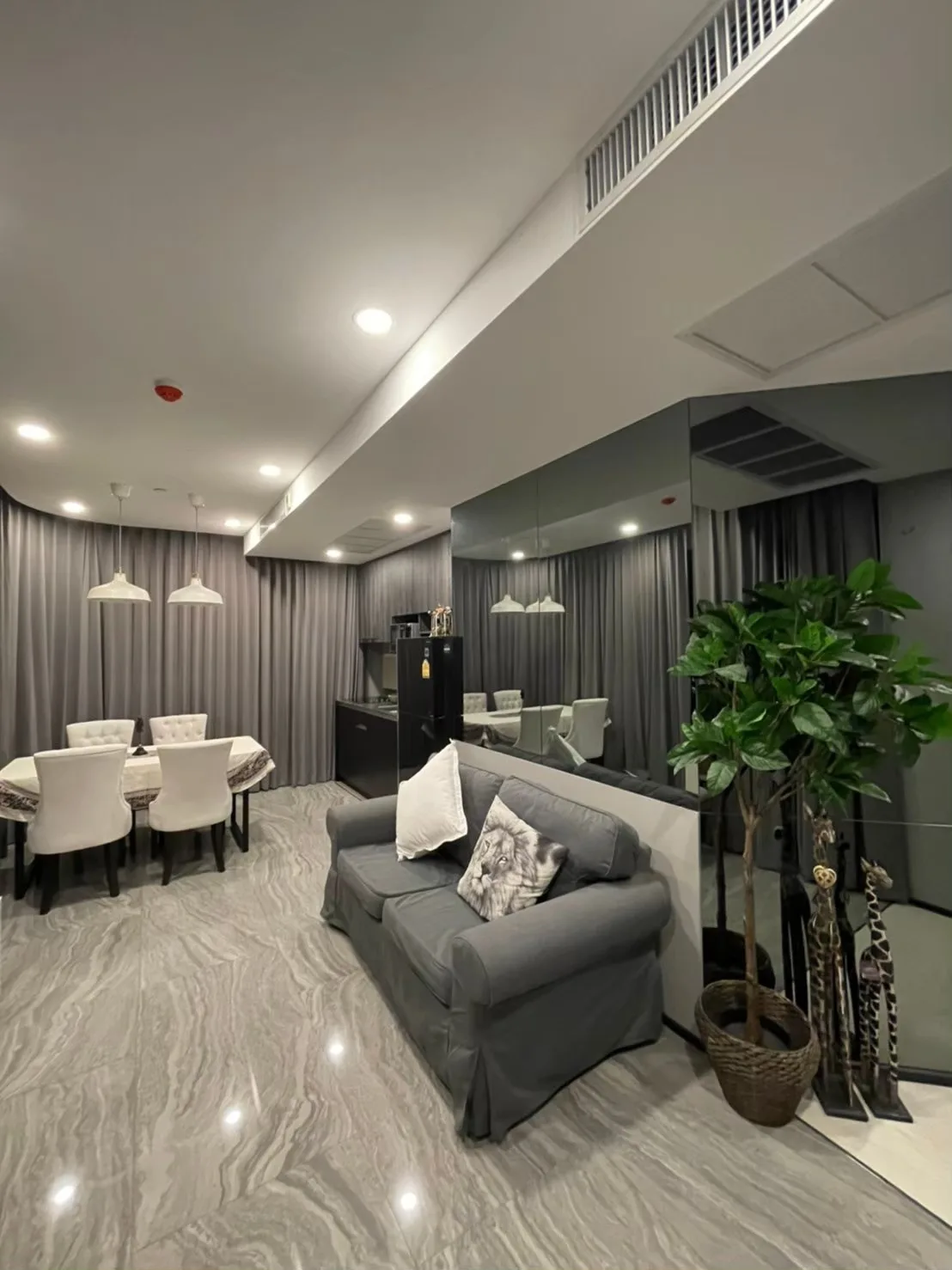 Ashton Chula - Silom — photo 1