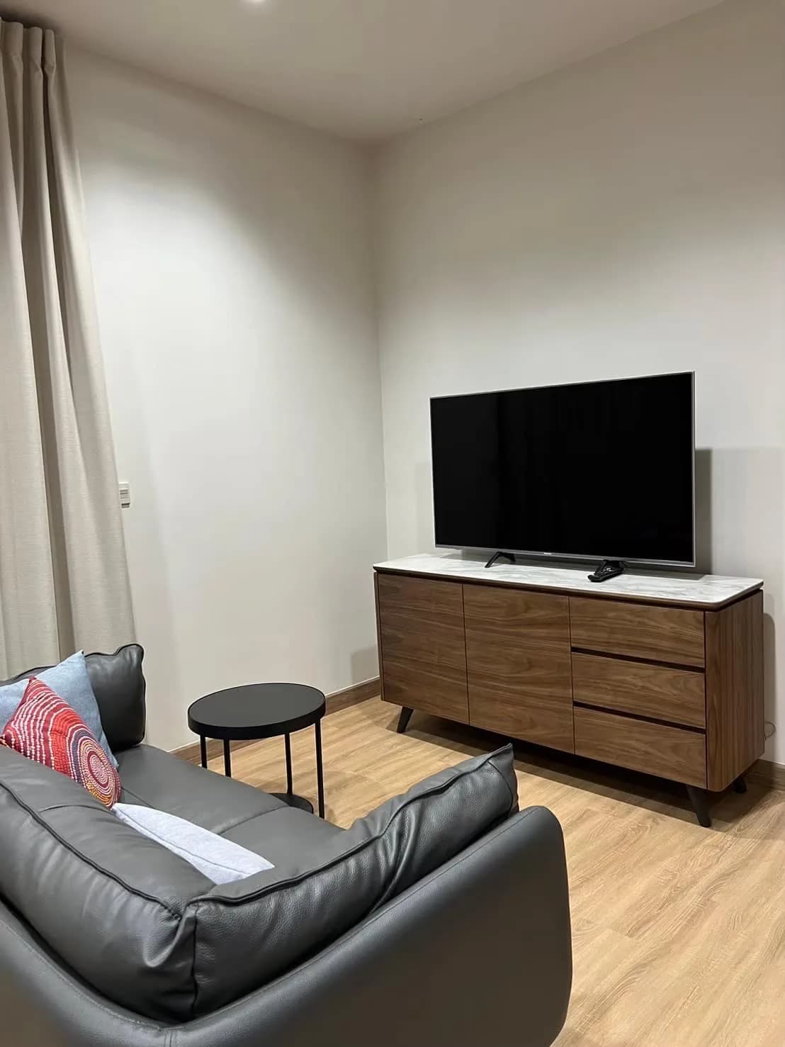 Edge Sukhumvit 23 — photo 2