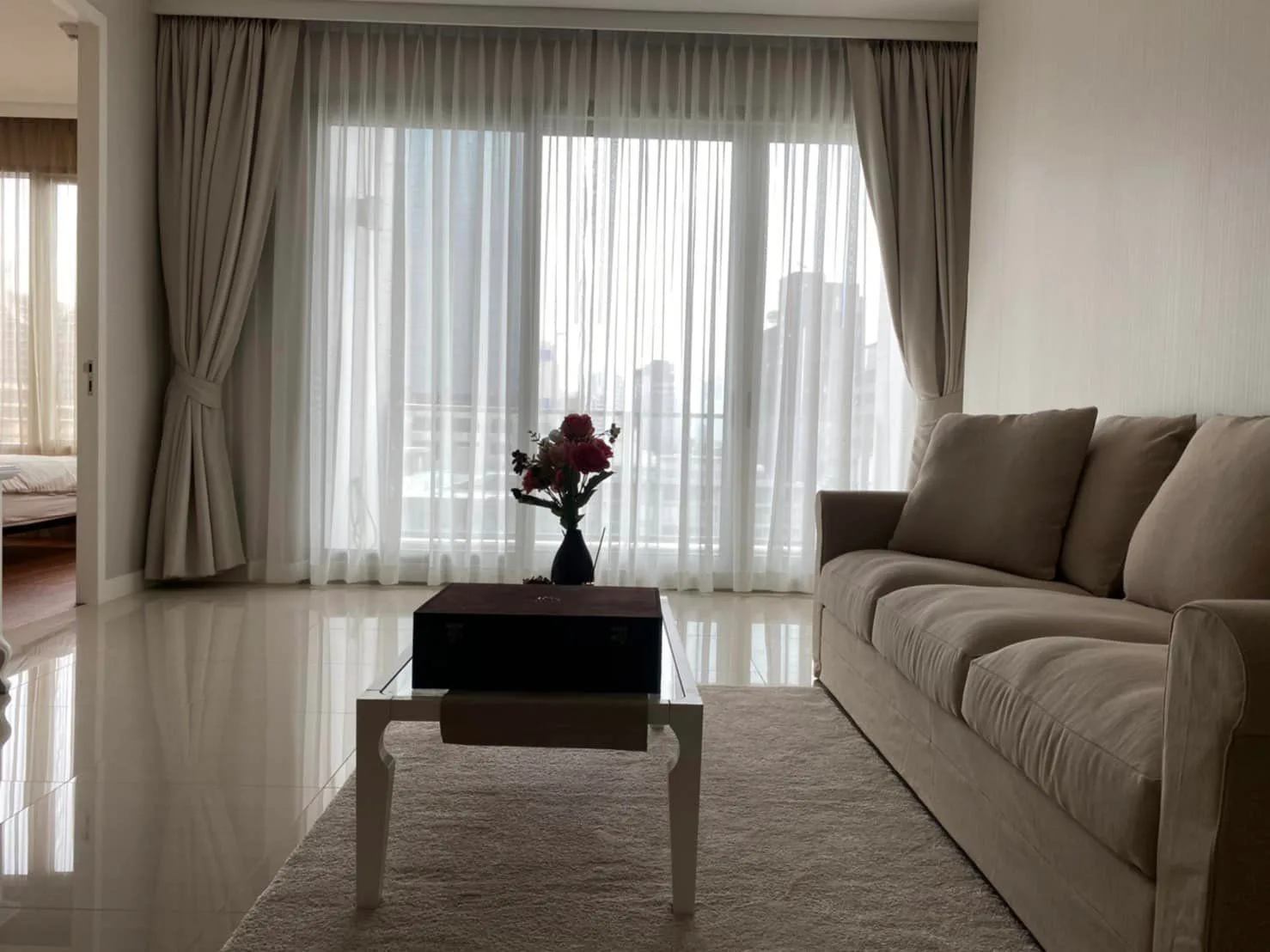 185 Rajadamri — photo 1