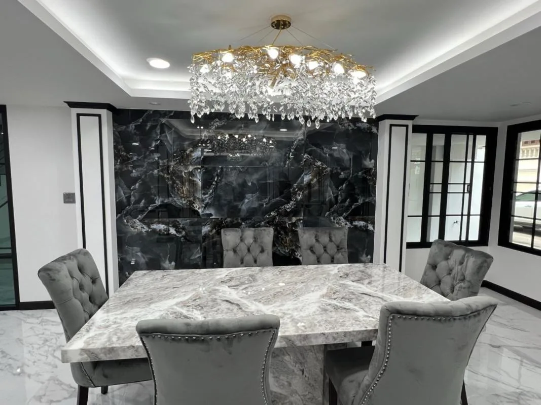Townhouse Suk 26- — photo 6