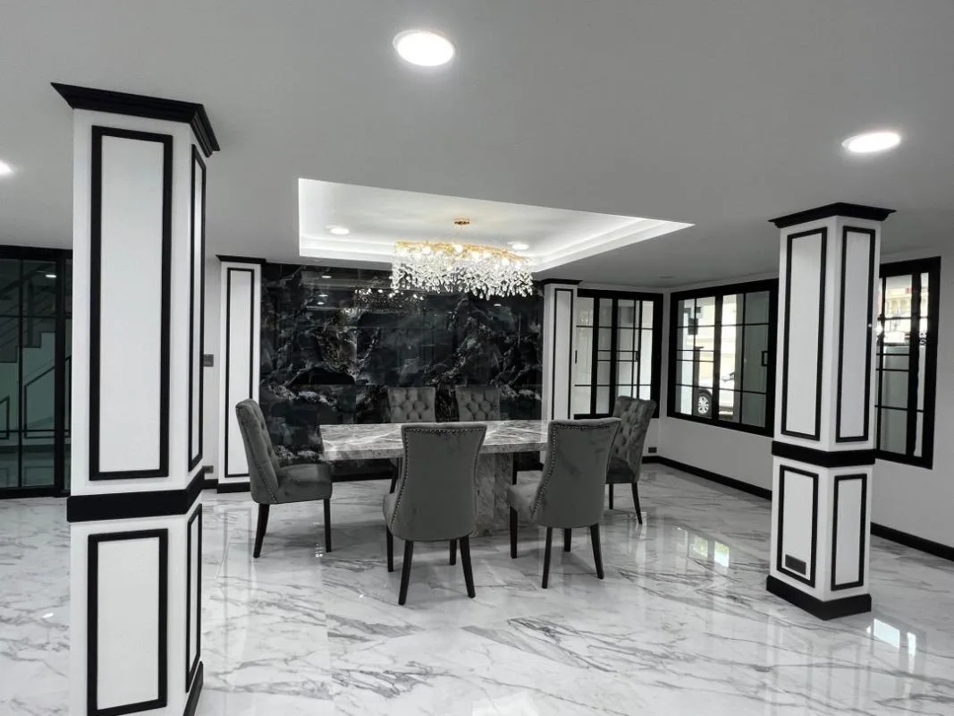 Townhouse Suk 26- — photo 8
