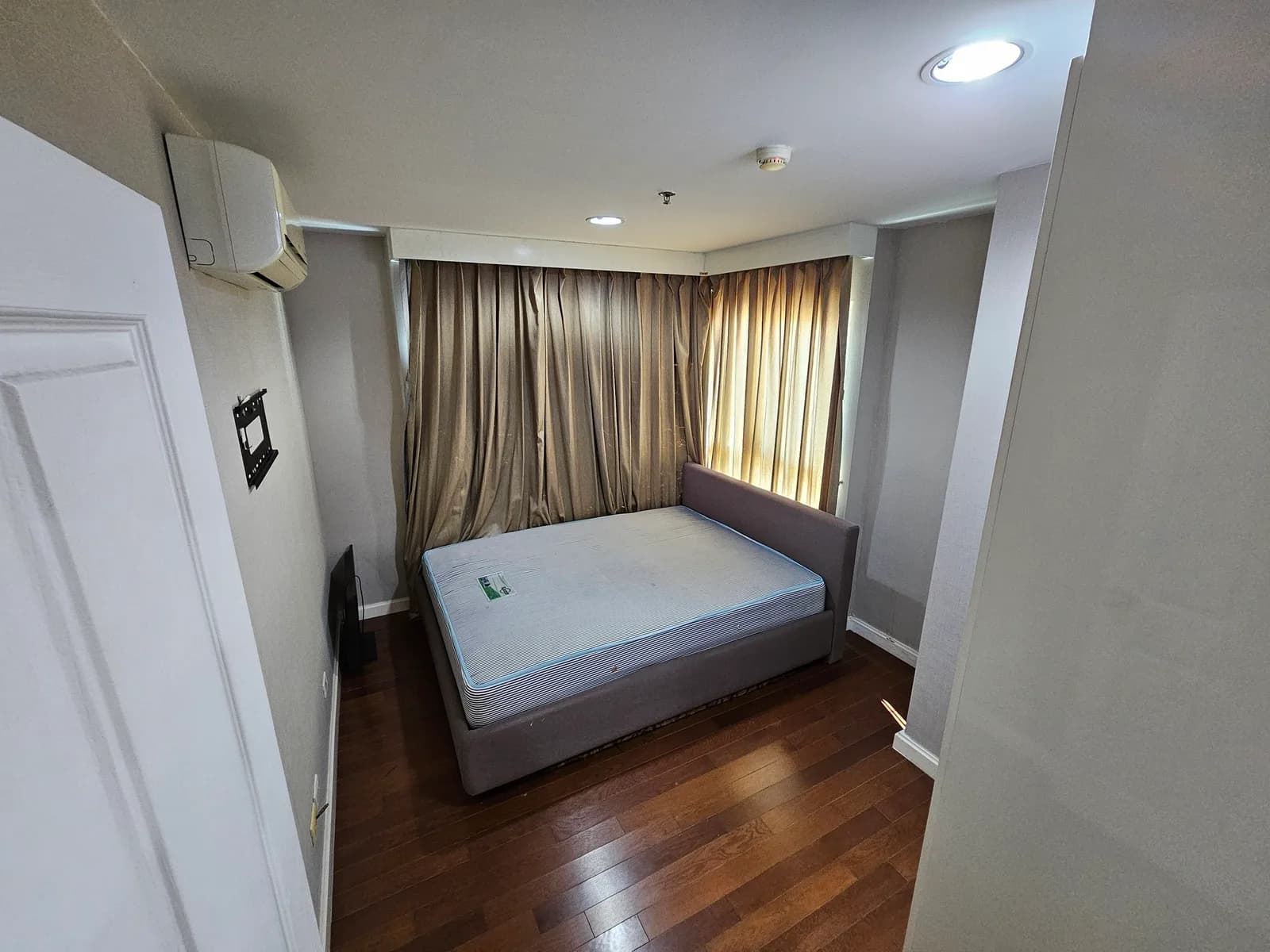 Belle Grand Rama 9 — photo 7
