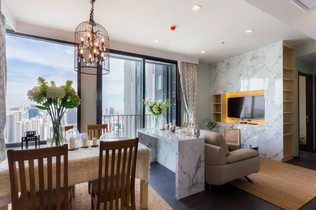 Edge Sukhumvit 23 — photo 1