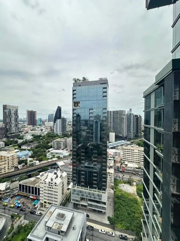 Laviq Sukhumvit 57 — photo 10