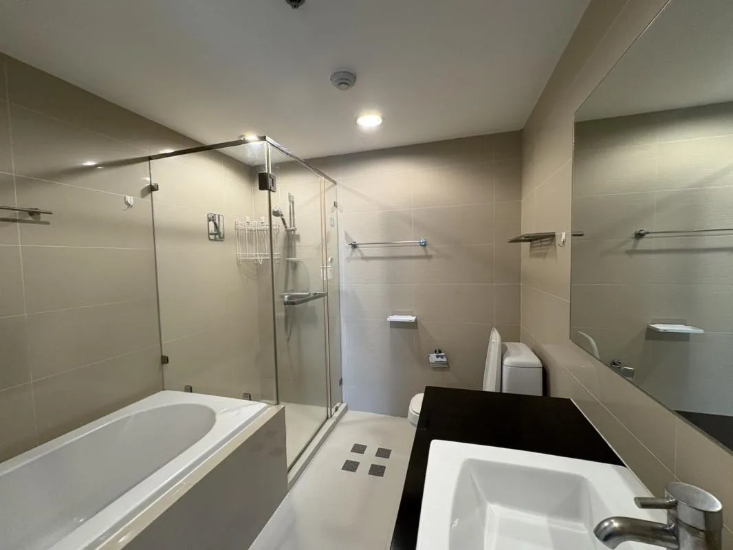 Belle Grand Rama 9 — photo 14