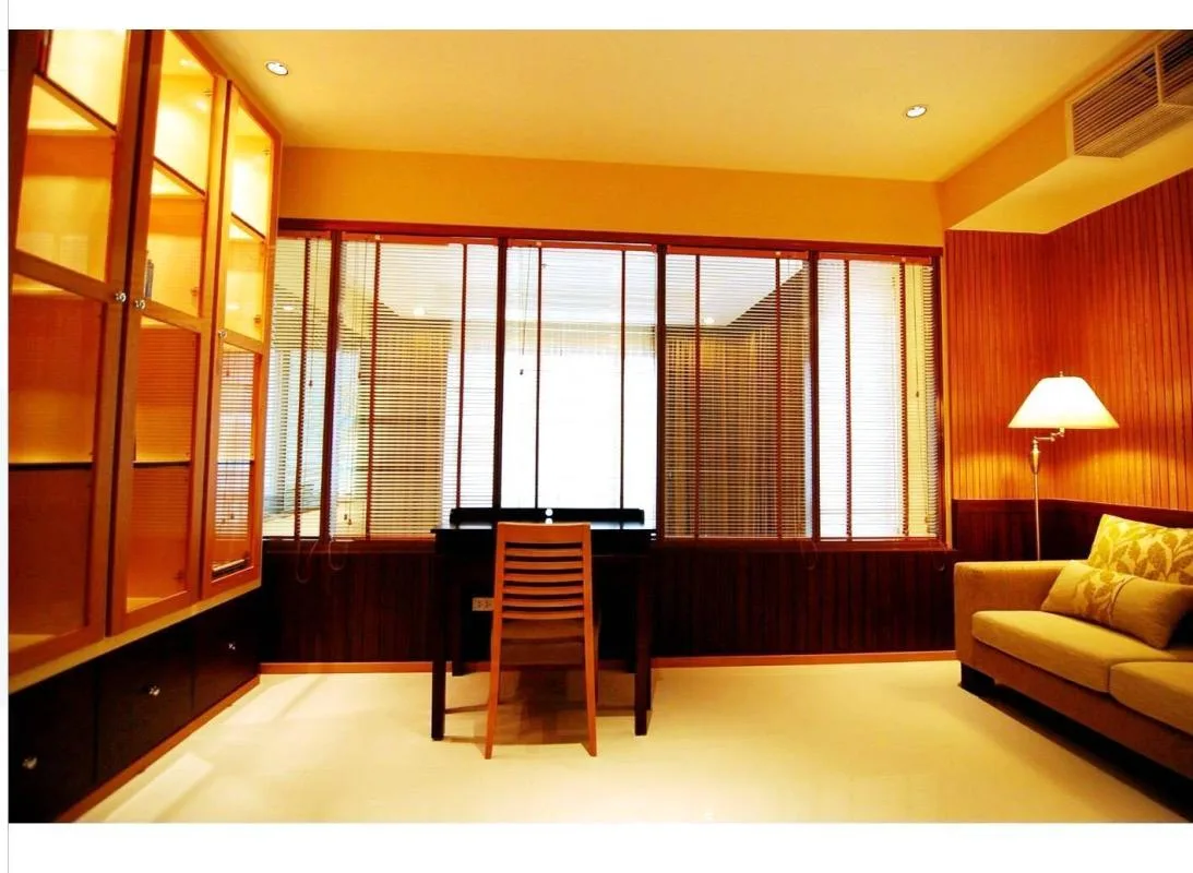 The Emporio Place — photo 5