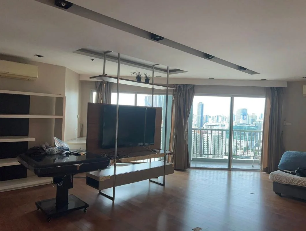 Belle Grand Rama 9 — photo 2