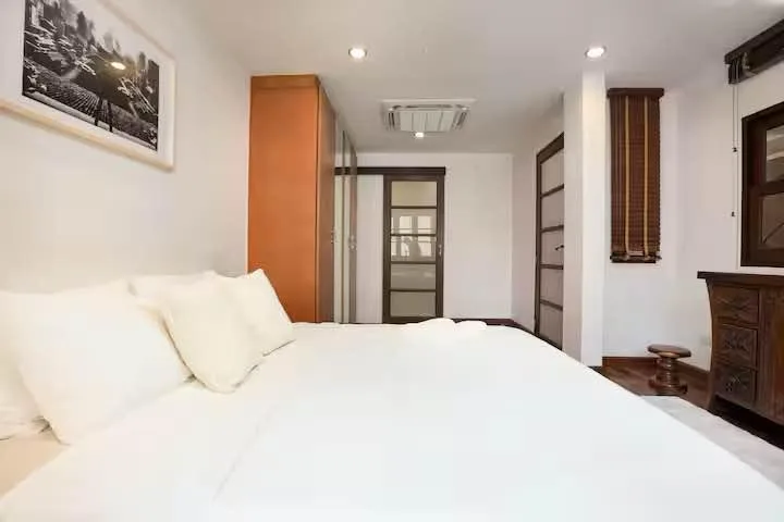 Townhome — photo 12