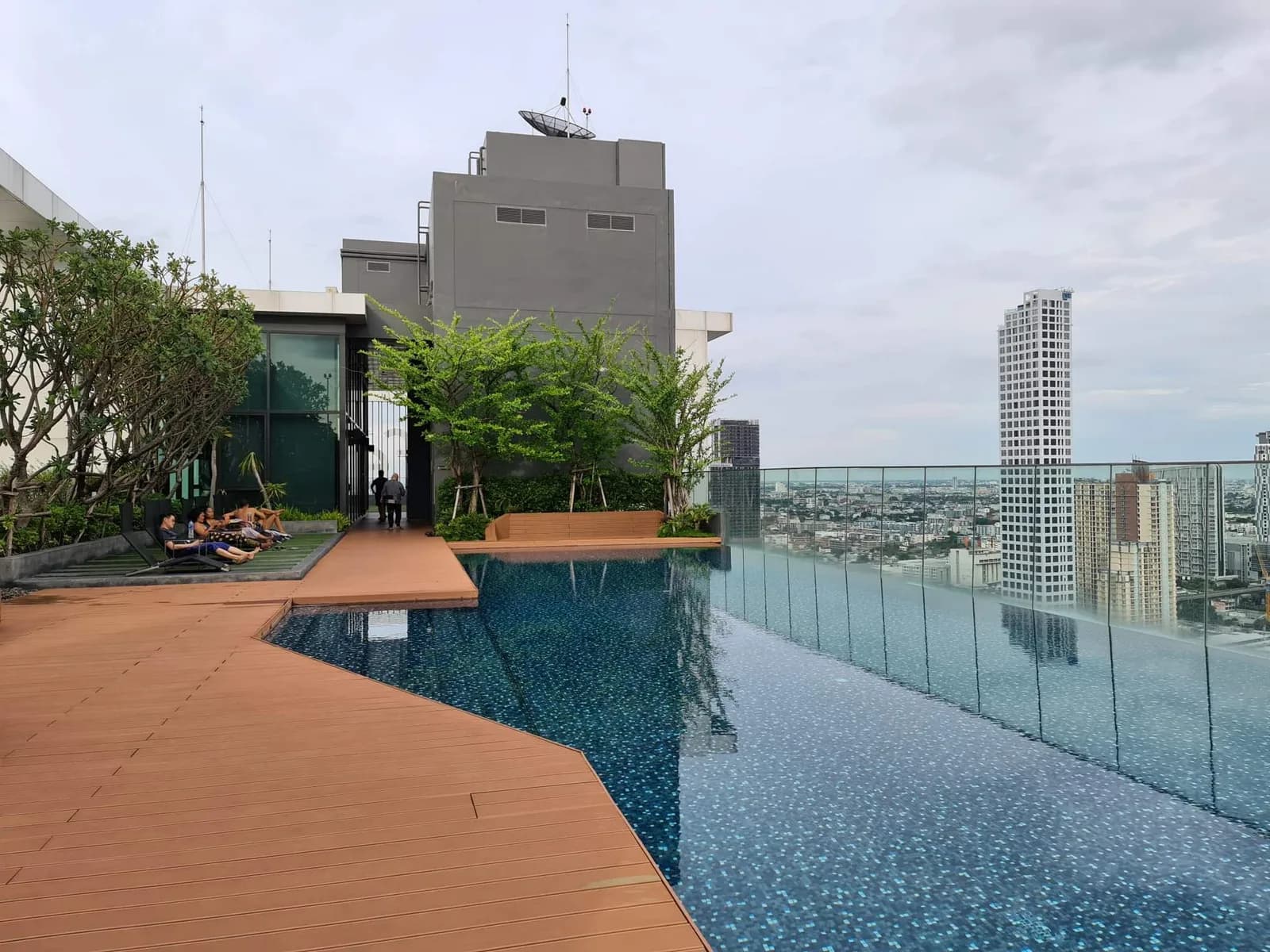 Life Sukhumvit 48 — photo 10