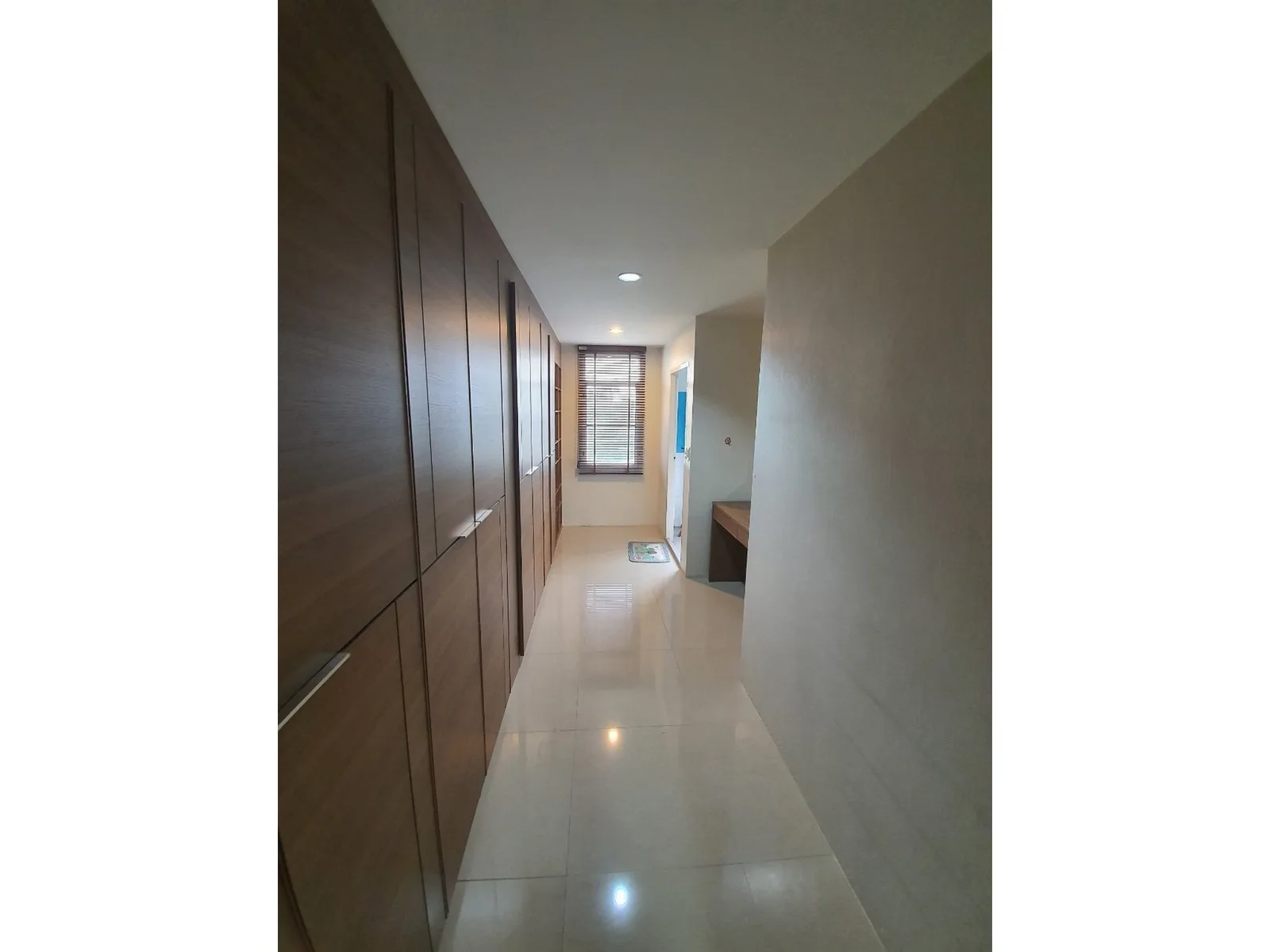 Townhome — photo 9