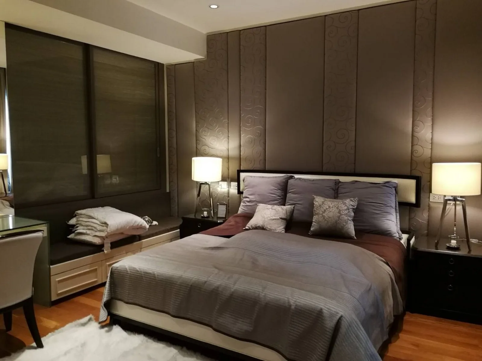 The Emporio Place — photo 2