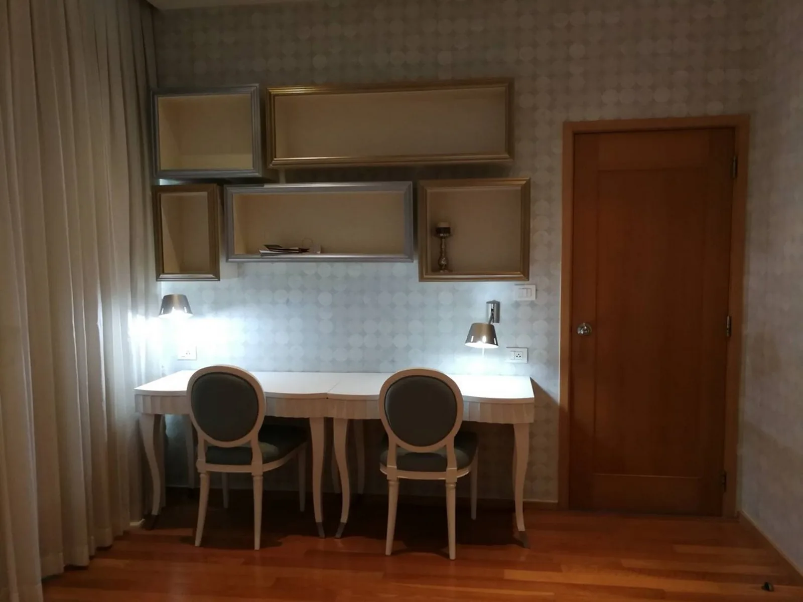 The Emporio Place — photo 9