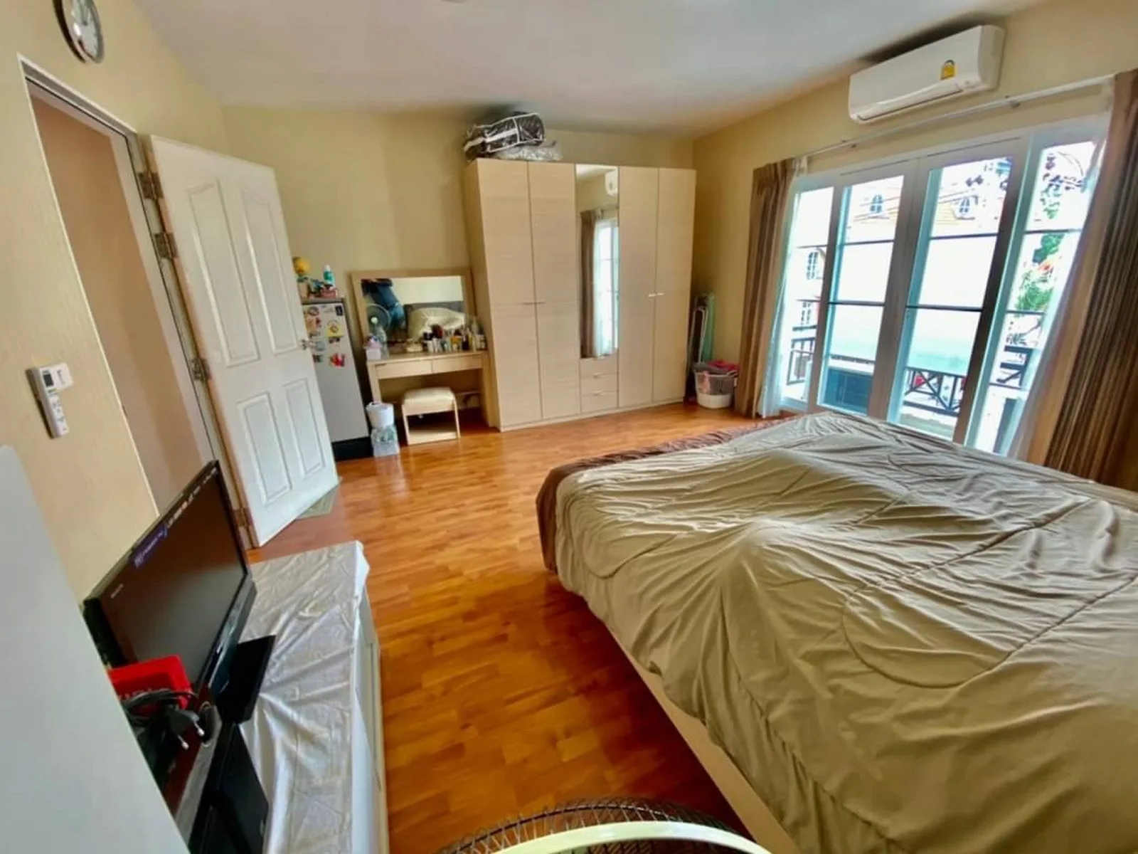 Townhome — photo 6