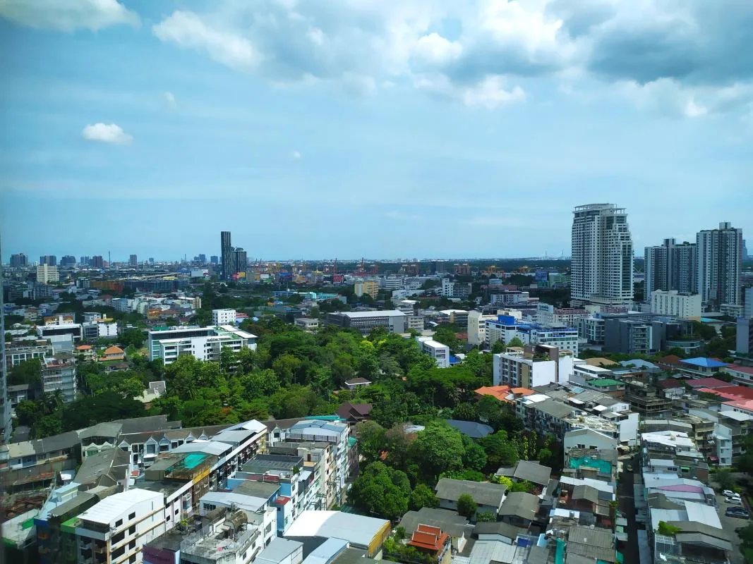 Life Sukhumvit 65 — photo 8