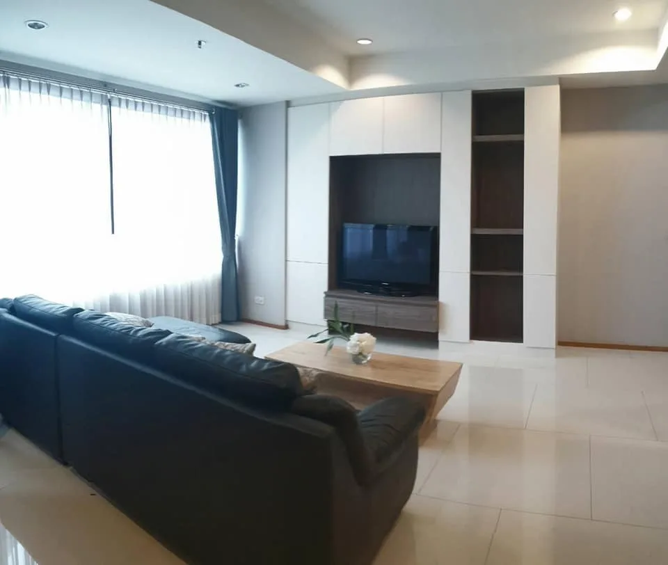 The Emporio Place — photo 5