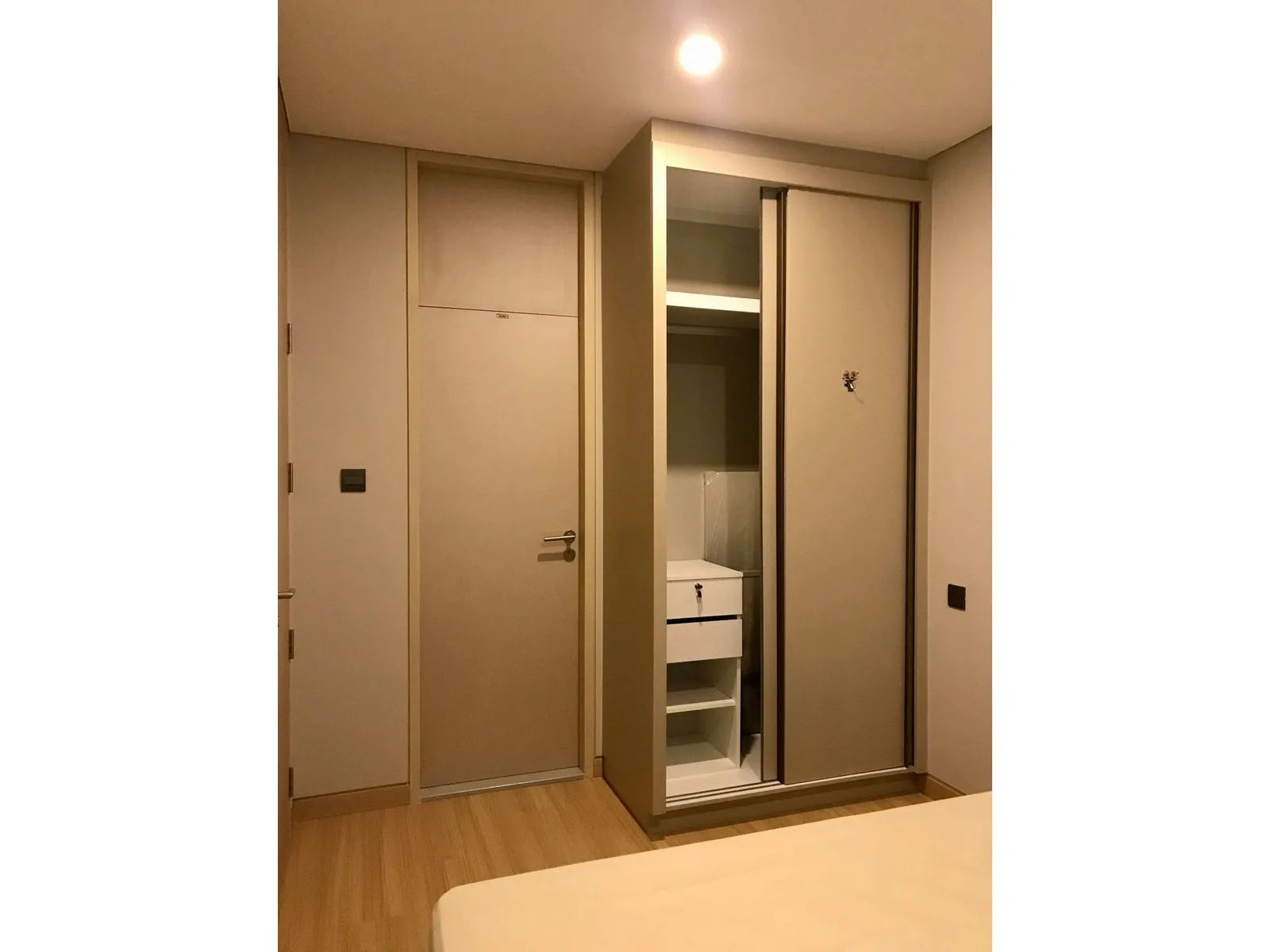 Lumpini Suite Phetchaburi - Makkasan — photo 8