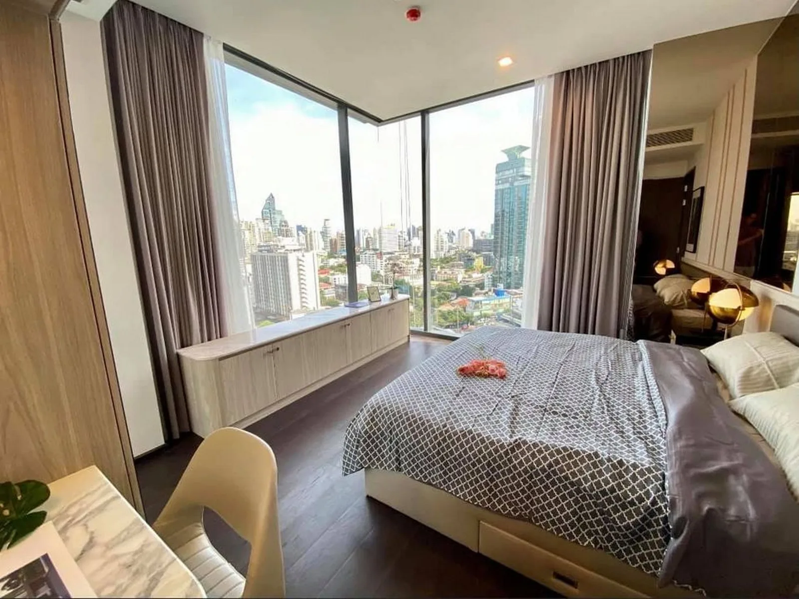 Laviq Sukhumvit 57 — photo 4