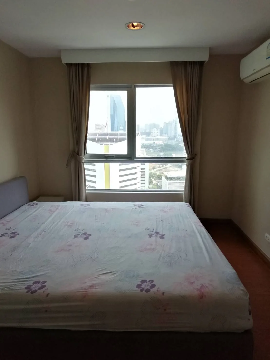 Belle Grand Rama 9 — photo 3
