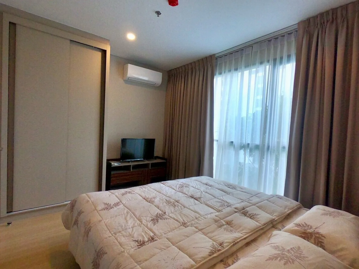 Lumpini Suite Phetchaburi - Makkasan — photo 10
