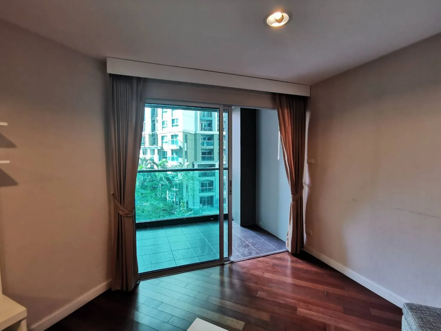 Belle Grand Rama 9 — photo 1