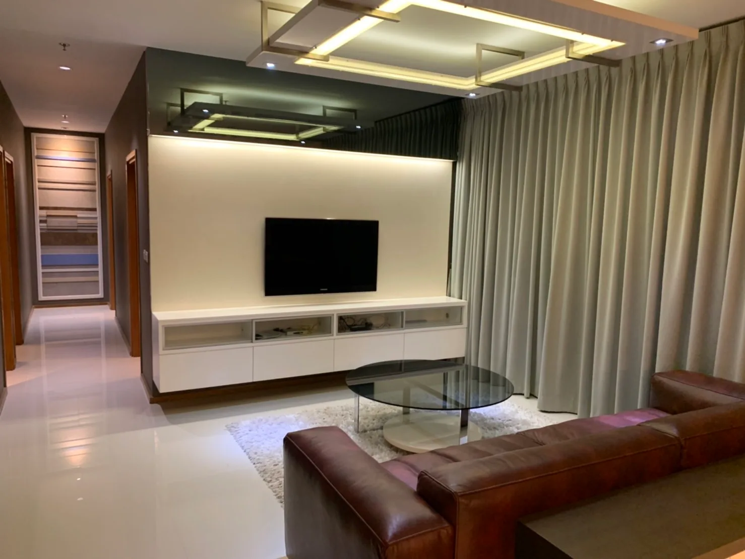The Emporio Place — photo 1