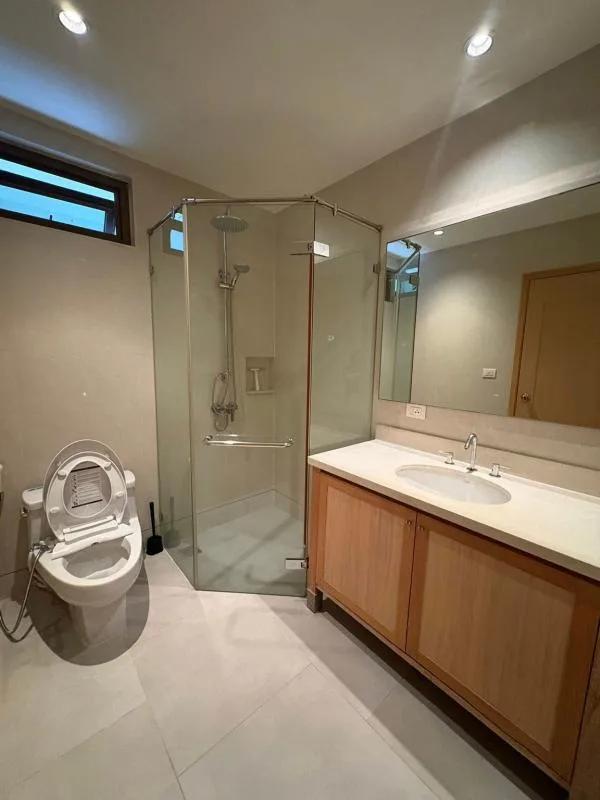 The Emporio Place — photo 15
