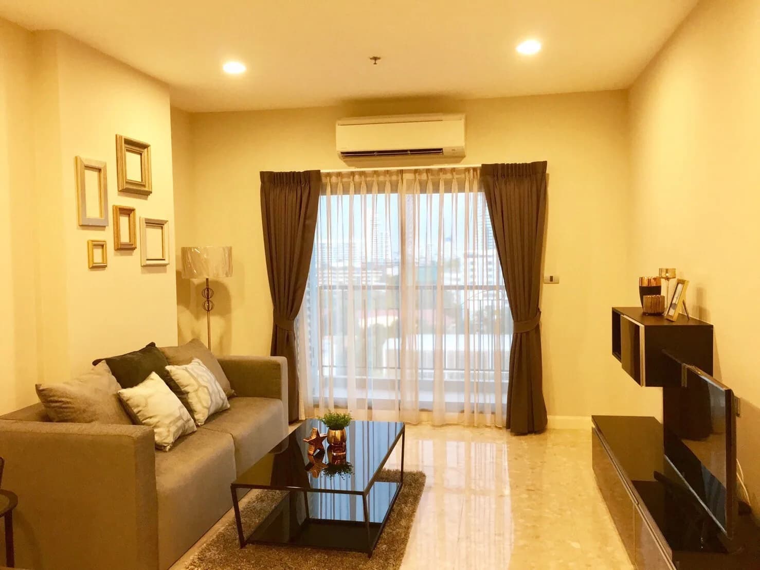 The Crest Sukhumvit 34 — photo 1