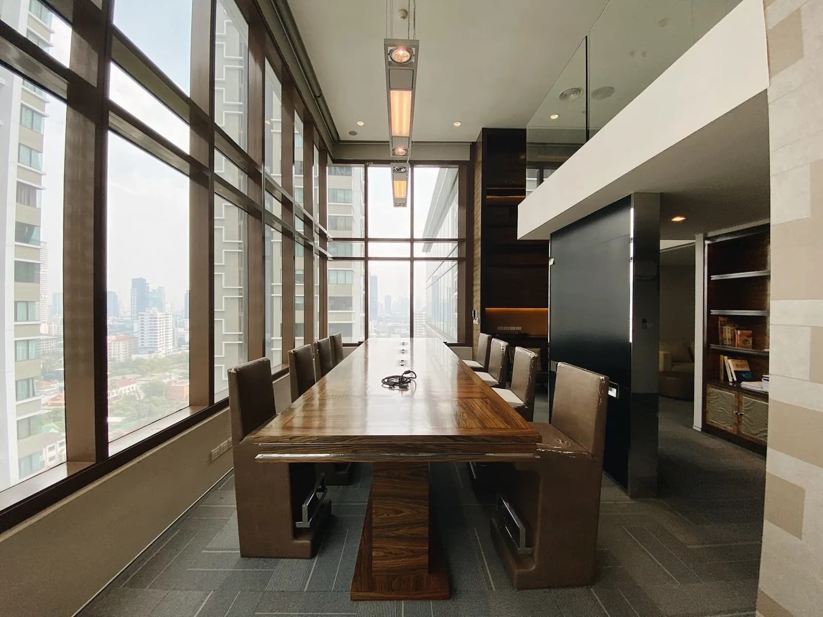 The Emporio Place — photo 1