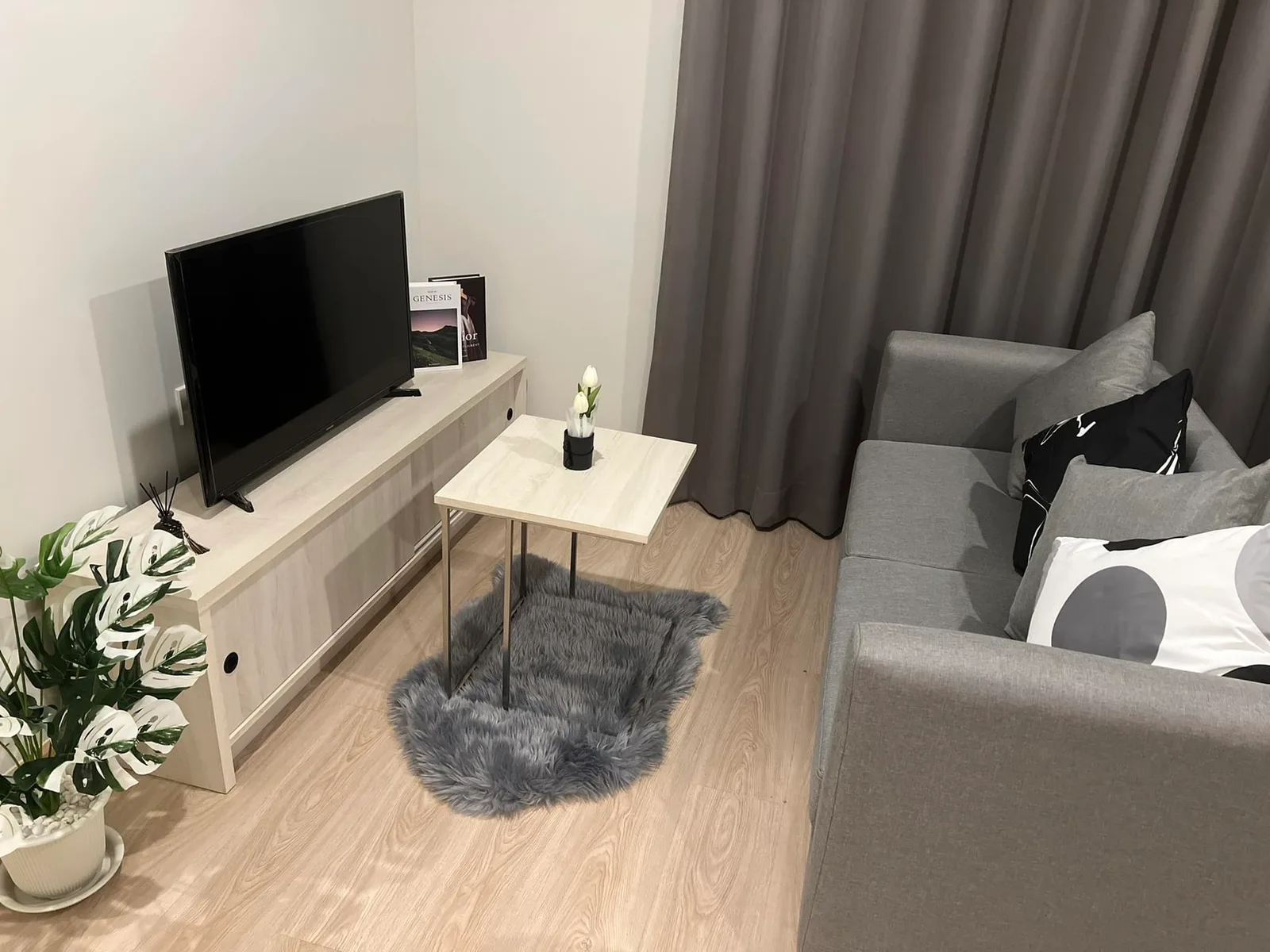 Noble Revolve Ratchada — photo 1