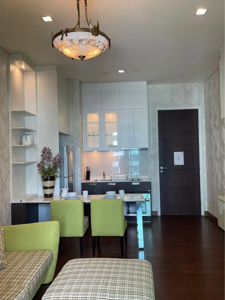 Ivy Thonglor — photo 7