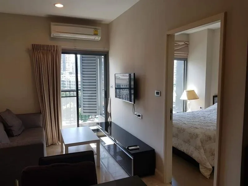The Crest Sukhumvit 34 — photo 2
