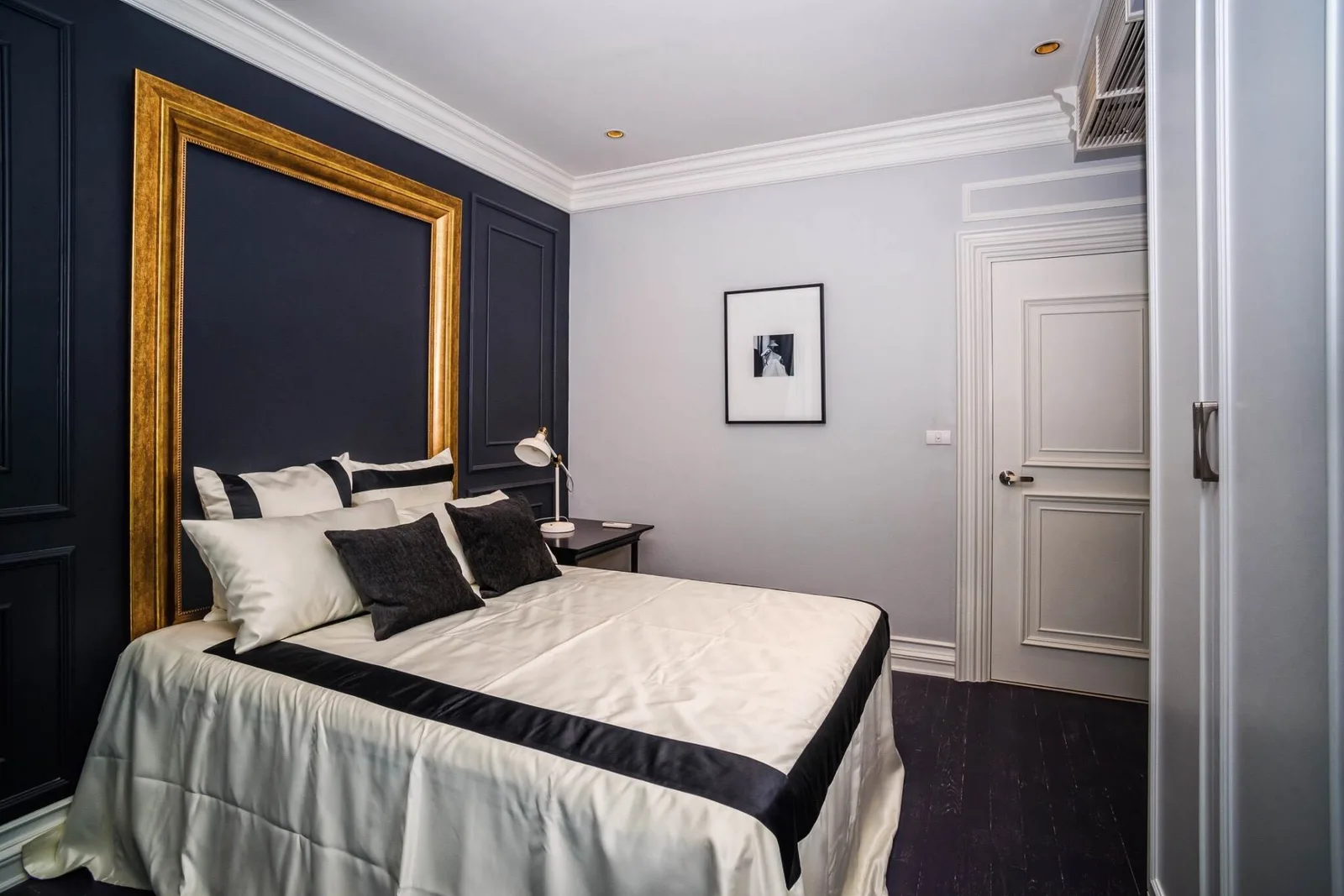 The Emporio Place — photo 15