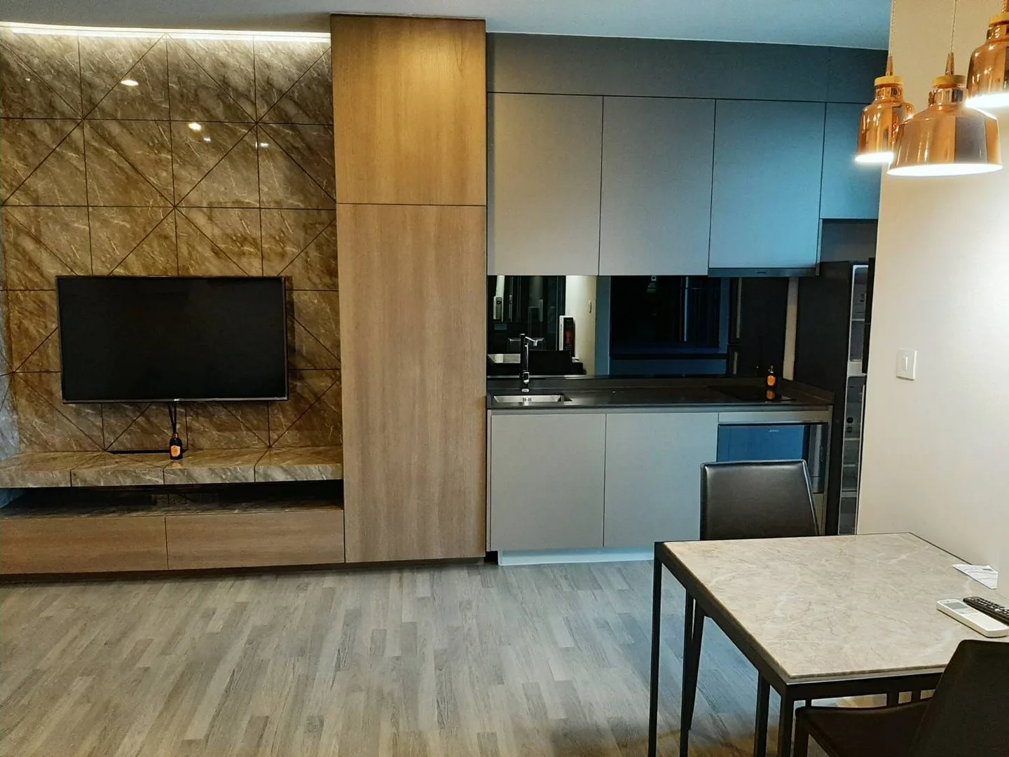 The Room Sukhumvit 69 — photo 2