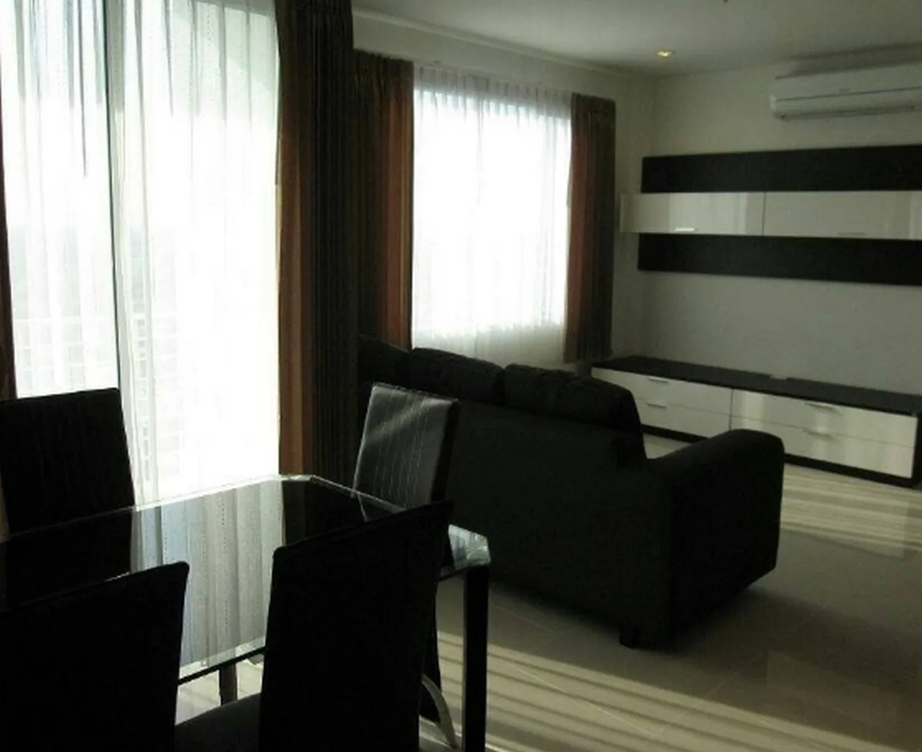 Villa Sathorn — photo 2