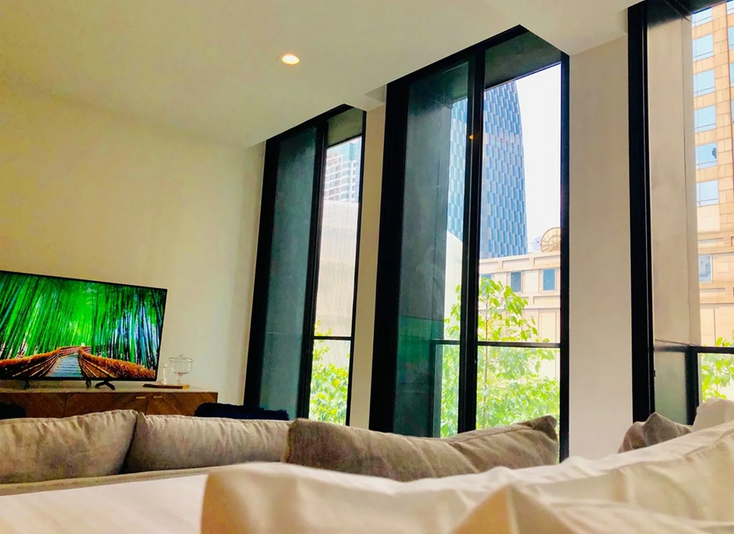 Noble Ploenchit — photo 1