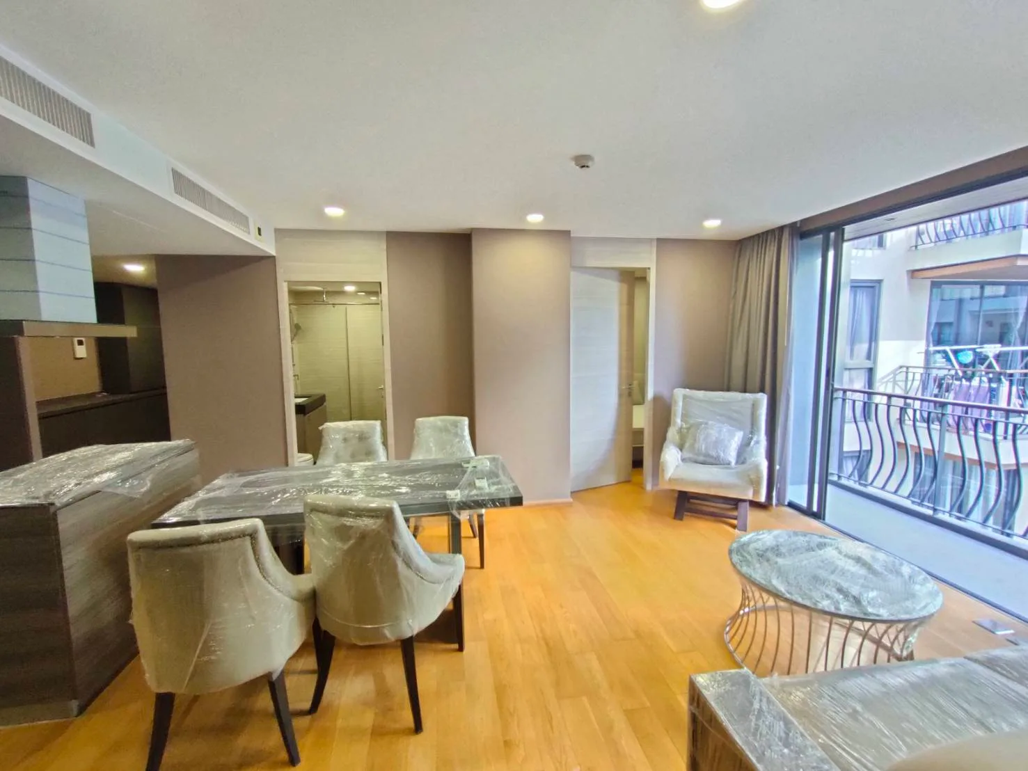 Klass Condo Langsuan — photo 15