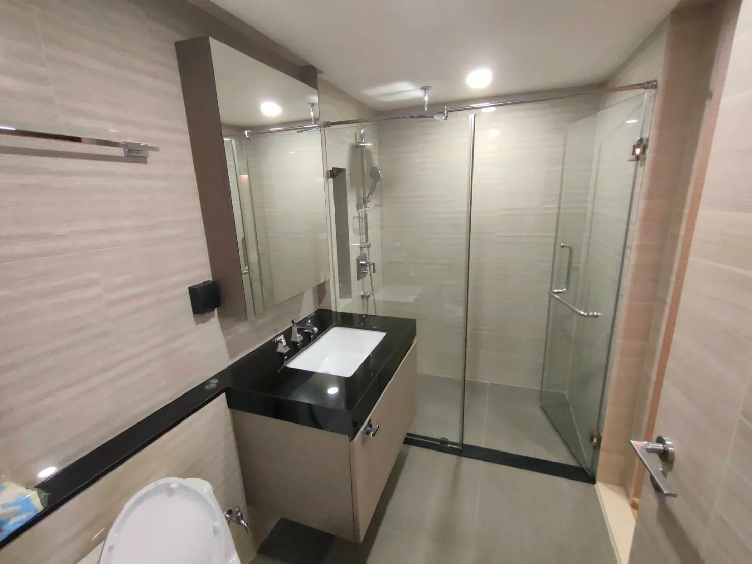 Klass Condo Langsuan — photo 10