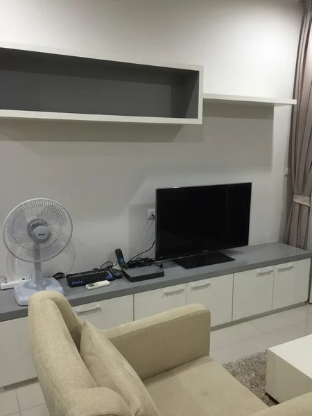 Circle Condominium — photo 1