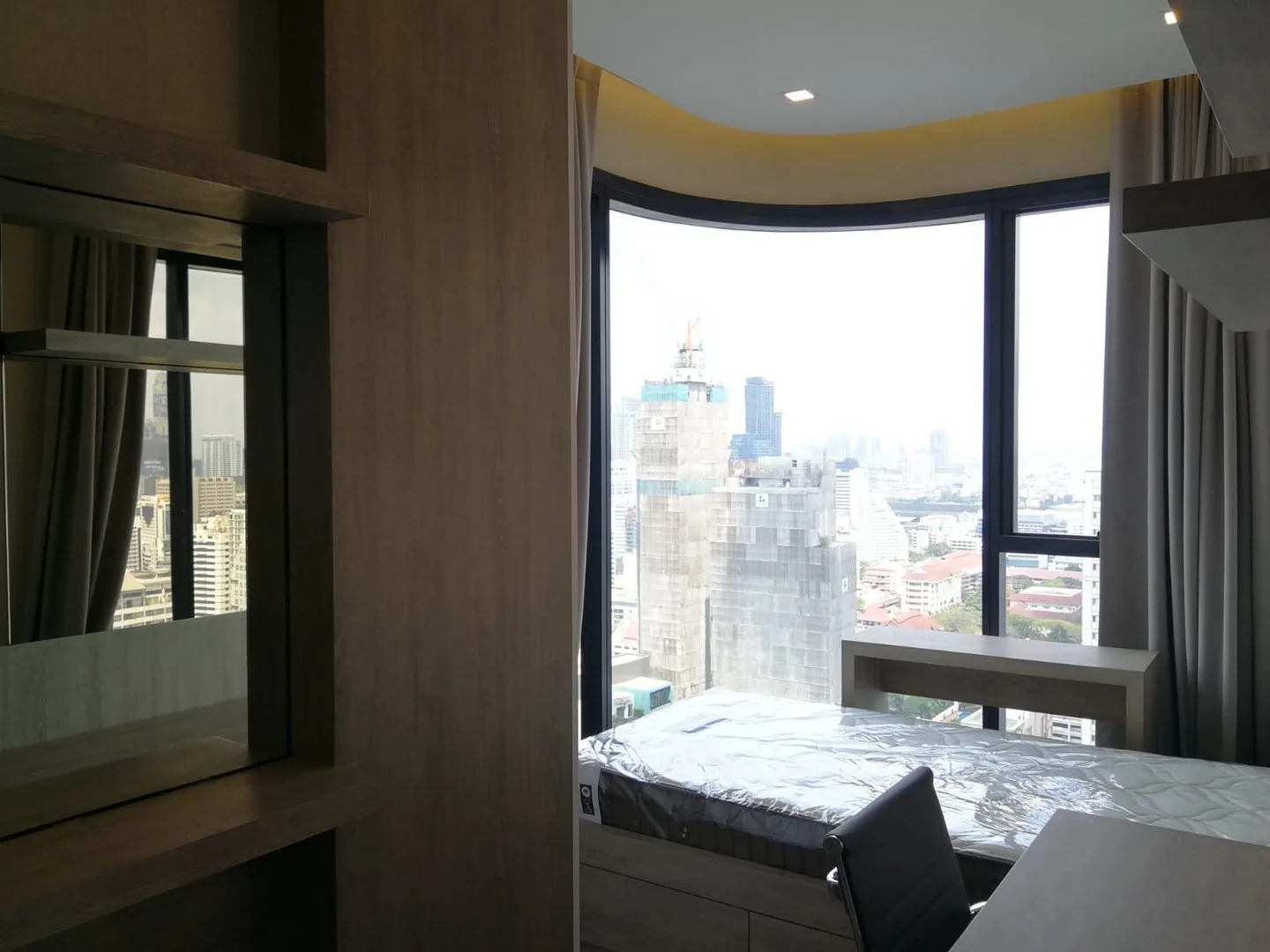 Ashton Asoke — photo 3